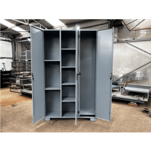 dulap metalic cu 3 compartimente