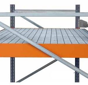 Spill trye for pallet racks